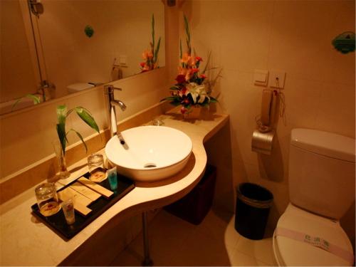 This photo about Zi Yu Hotel shared on HyHotel.com