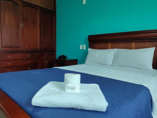 Hostal Zamorano in มาร์โกปัมบา Hostal Zamorano in มาร์โกปัมบา