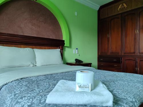 Hostal Zamorano in มาร์โกปัมบา Hostal Zamorano in มาร์โกปัมบา