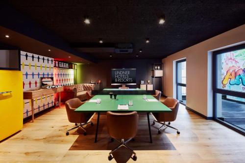 Tárgyalóterem/bálterem, Me And All Hotel Hanover By Hyatt near Marktkirche Tárgyalóterem/bálterem, Me And All Hotel Hanover By Hyatt near Marktkirche