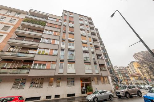 Longhena, 7 – Total white apartment