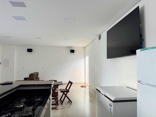발코니/테라스, Sua Casa Perfeita c/ 4 Suítes e Piscina Aquecida (Sua Casa Perfeita c/ 4 Suites e Piscina Aquecida) in St. 라고아 켄체 발코니/테라스, Sua Casa Perfeita c/ 4 Suítes e Piscina Aquecida (Sua Casa Perfeita c/ 4 Suites e Piscina Aquecida) in St. 라고아 켄체