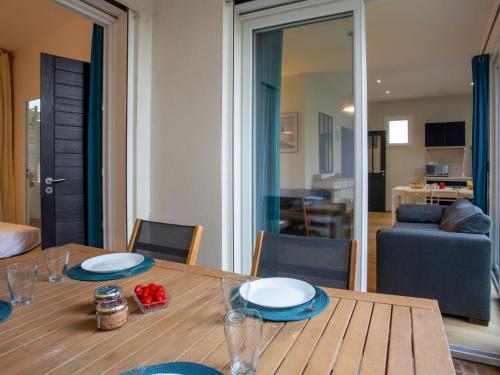 Holiday Home Ker Mylio by Interhome in La Bernerie-En-Retz Holiday Home Ker Mylio by Interhome in La Bernerie-En-Retz