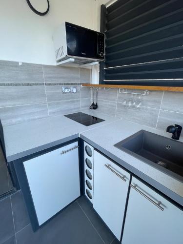 Kitchen, Gab house in Capesterre-de-Marie-Galante Kitchen, Gab house in Capesterre-de-Marie-Galante