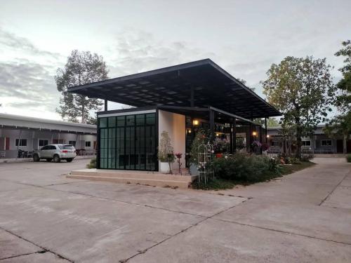 โรงแรมอีสานอินน์ ยโสธร - Easarninn Yasothorn in Yasothon โรงแรมอีสานอินน์ ยโสธร - Easarninn Yasothorn in Yasothon