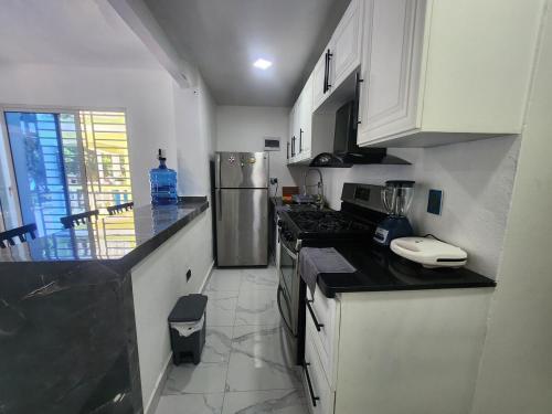 Apartment in front of beach, AC, Wifi, Hot Water in Paraiso Apartment in front of beach, AC, Wifi, Hot Water in Paraiso