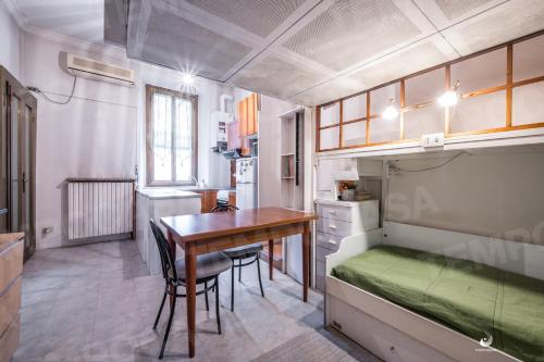 Cozy studio furnished in the hearth of Milan