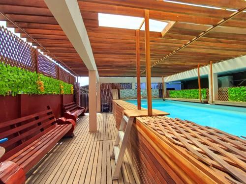 Piscina, Waterland Suites in Paramaribo Piscina, Waterland Suites in Paramaribo
