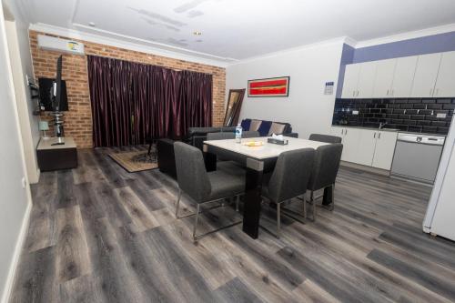 Gosford Inn Motel in Central Coast Gosford Inn Motel in Central Coast