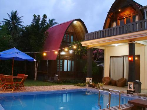 Vue extérieure, Lovina Krui Surf in Parc National Bukit Barisan Selatan Vue extérieure, Lovina Krui Surf in Parc National Bukit Barisan Selatan