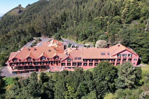 Valley View Hotel Encumeada in มาเดรา ไอซ์แลนด์ Valley View Hotel Encumeada in มาเดรา ไอซ์แลนด์