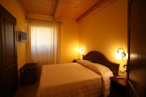 Country House Le Calvie in Camerino Country House Le Calvie in Camerino