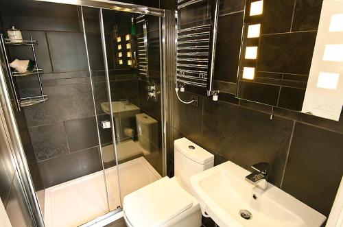 This photo about Oldfield House shared on HyHotel.com