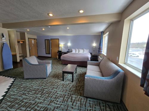 Quality Inn near John Murtha Johnstown-Cambria County Airport Quality Inn near John Murtha Johnstown-Cambria County Airport