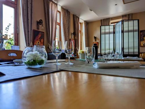 餐廳, Hôtel Le Dormeur (Hotel Le Dormeur) in 多爾利桑 餐廳, Hôtel Le Dormeur (Hotel Le Dormeur) in 多爾利桑