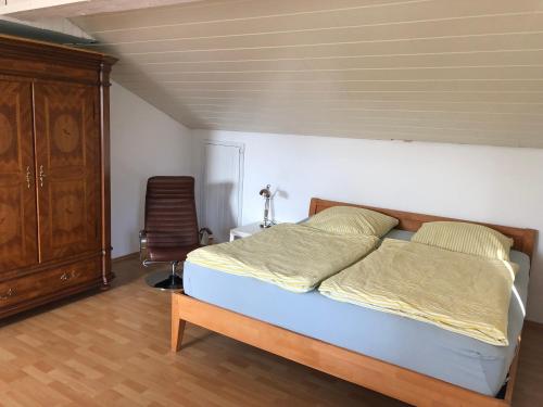 Wohnung am Waldrand in Karlsbad Wohnung am Waldrand in Karlsbad