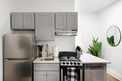 A Stylish 3BR W/D GYM near Guggenheim Museum A Stylish 3BR W/D GYM near Guggenheim Museum