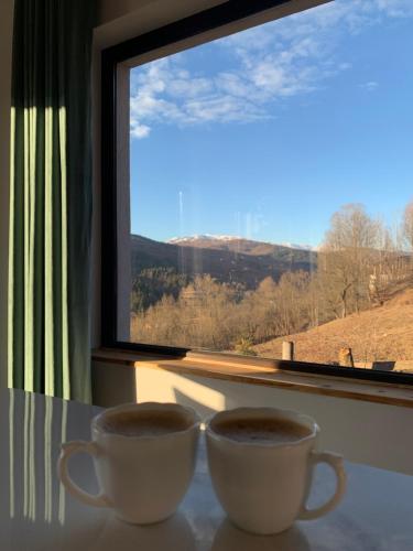 Uitzicht, Belvedere Doftana in Traisteni Uitzicht, Belvedere Doftana in Traisteni