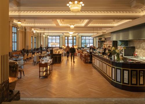 مطعم, Hotel Mürren Palace (Hotel Murren Palace) in Murren City Center مطعم, Hotel Mürren Palace (Hotel Murren Palace) in Murren City Center