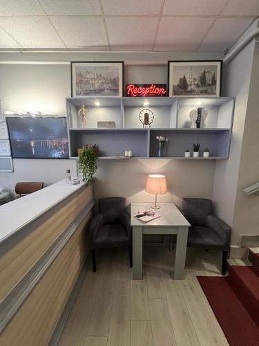 Фойє, Hotel Ipekyolu in Сапанка Фойє, Hotel Ipekyolu in Сапанка