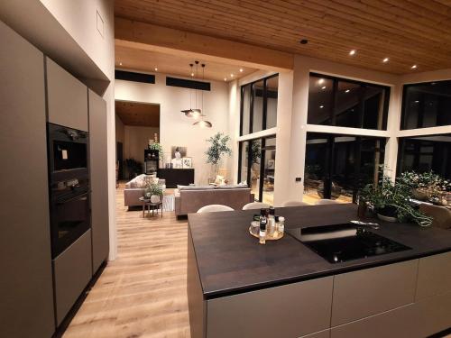 Bright & spacious family villa on the south coast in Hveragerdhi Bright & spacious family villa on the south coast in Hveragerdhi