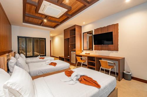 Malabar Pool Villa Phuket in Koh Sirey Malabar Pool Villa Phuket in Koh Sirey
