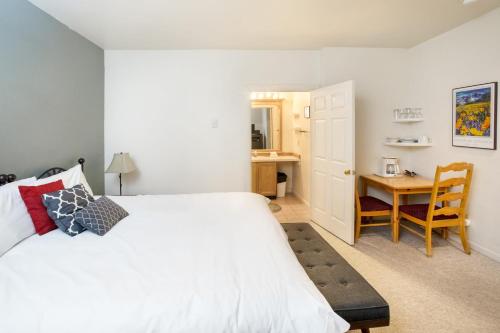 Facilities, Cimarron Lodge 50 by AvantStay Ski-InSki-Out Property in Complex w Two Hot Tubs in Telluride (CO) Facilities, Cimarron Lodge 50 by AvantStay Ski-InSki-Out Property in Complex w Two Hot Tubs in Telluride (CO)