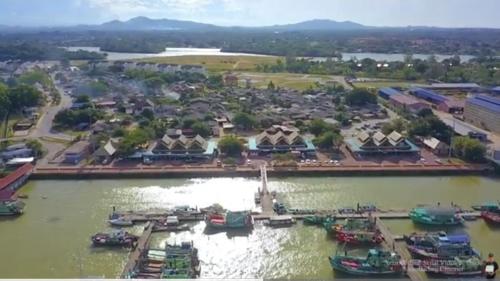 Homestay Arysha Dhalia in Pulau Duyong Homestay Arysha Dhalia in Pulau Duyong