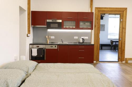 ห้องครัว, Chalupa Pustá Kamenice (Chalupa Pusta Kamenice) in สวราทัช ห้องครัว, Chalupa Pustá Kamenice (Chalupa Pusta Kamenice) in สวราทัช