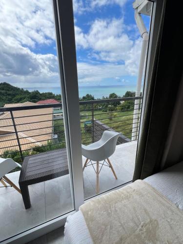 Walk to the BEACH Cozy Condo in Marisule with pool in Corinth Walk to the BEACH Cozy Condo in Marisule with pool in Corinth