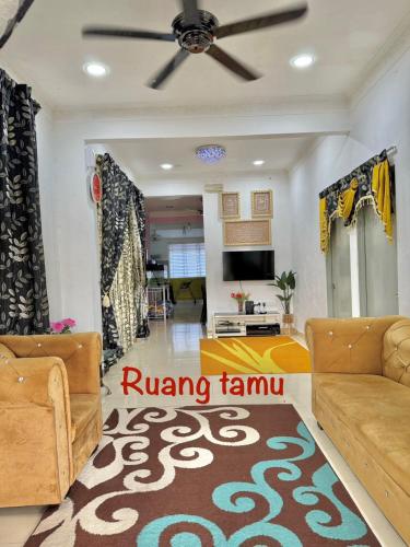 Camera degli ospiti, iLham Homestay in Beseri Camera degli ospiti, iLham Homestay in Beseri