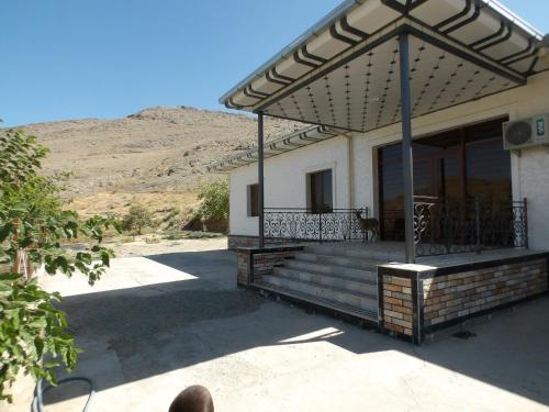 UHUM GUESTHOUSE nuratau mountain in ฟอริช UHUM GUESTHOUSE nuratau mountain in ฟอริช