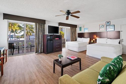 棕榈树俱乐部迈阿密 (Palm Tree Club Miami) in 迈阿密海滩(FL) 棕榈树俱乐部迈阿密 (Palm Tree Club Miami) in 迈阿密海滩(FL)