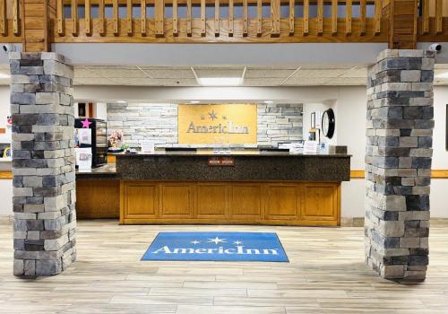 Lobby, AmericInn by Wyndham Ames in Ames (IA) Lobby, AmericInn by Wyndham Ames in Ames (IA)