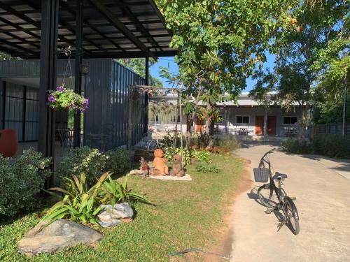 โรงแรมอีสานอินน์ ยโสธร - Easarninn Yasothorn in Yasothon โรงแรมอีสานอินน์ ยโสธร - Easarninn Yasothorn in Yasothon
