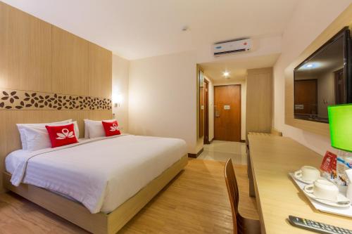 This photo about ZEN Rooms Kuta Tuban Suites shared on HyHotel.com