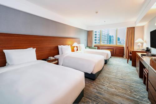 Koreana Hotel in Myeong-dong Koreana Hotel in Myeong-dong