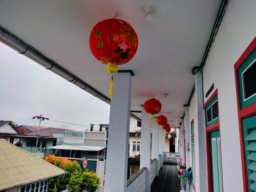 Comoditats, Tanah merah guest house in Singkawang Comoditats, Tanah merah guest house in Singkawang