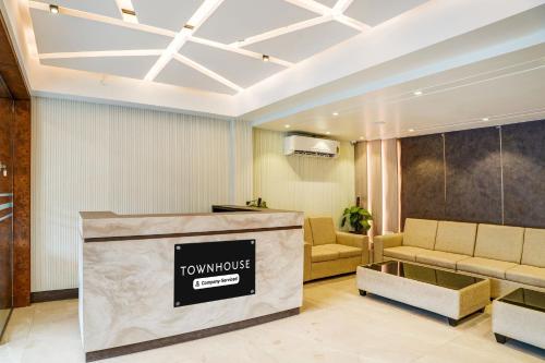 Lobby, Super Townhouse HSR Layout Formerly Seven Olives in Kormangala Lobby, Super Townhouse HSR Layout Formerly Seven Olives in Kormangala
