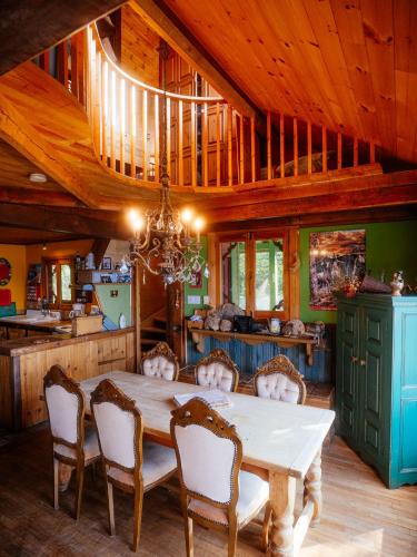 Létesítmények, Chalet de la Montagne in Sainte-Rose-Du-Nord (QC) Létesítmények, Chalet de la Montagne in Sainte-Rose-Du-Nord (QC)