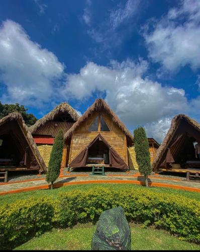 Hotel Parque Temático Químbayas (Hotel Parque Tematico Quimbayas) in 몬테네그로 Hotel Parque Temático Químbayas (Hotel Parque Tematico Quimbayas) in 몬테네그로