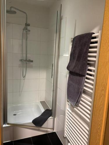 دش, Ruhige Ferienwohnung mitten im Zentrum in Plauen دش, Ruhige Ferienwohnung mitten im Zentrum in Plauen