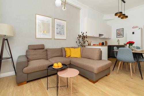 Quarto de hóspedes, Nowoczesne Studia Blisko Centrum Gdańska by Rent like home (Nowoczesne Studia Blisko Centrum Gdanska by Rent like home) in Nether city Quarto de hóspedes, Nowoczesne Studia Blisko Centrum Gdańska by Rent like home (Nowoczesne Studia Blisko Centrum Gdanska by Rent like home) in Nether city