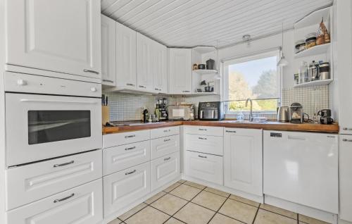 Cocina, Stunning Home In Roskilde in Roskilde Cocina, Stunning Home In Roskilde in Roskilde