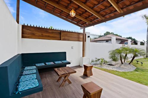 balkon/terras, Casa Corales Dreams Deluxe in Playa Flamingo balkon/terras, Casa Corales Dreams Deluxe in Playa Flamingo