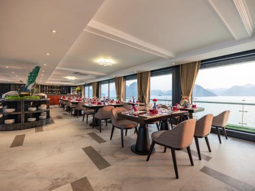 Ristorante, Doria Cruise by HAG near Grotta Dau Go Ristorante, Doria Cruise by HAG near Grotta Dau Go