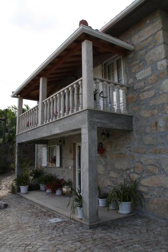 Entrance, Castelo dos Sonhos in Valadares Entrance, Castelo dos Sonhos in Valadares