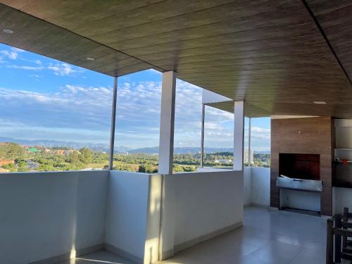 Μπαλκόνι/βεράντα, Lujo y confort en Tarija con Jacuzzi y Sauna in Ταρίχα Μπαλκόνι/βεράντα, Lujo y confort en Tarija con Jacuzzi y Sauna in Ταρίχα