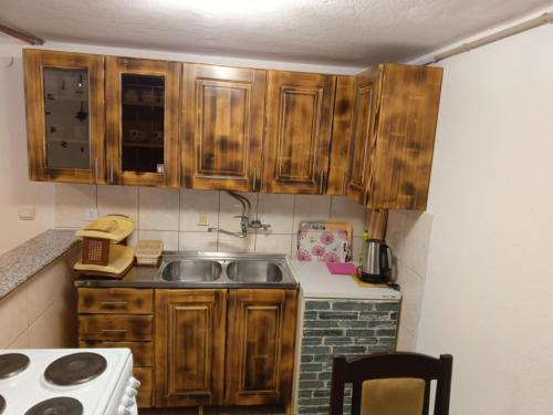 Apartman Miron Pale in 佩尔 Apartman Miron Pale in 佩尔