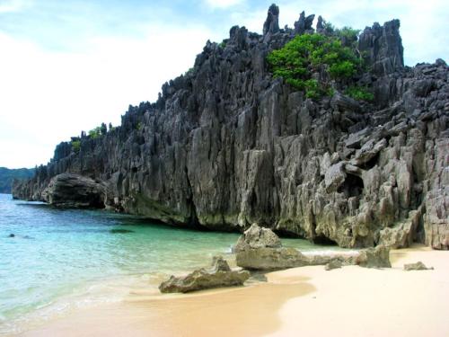 Attrazioni nelle vicinanze, RedDoorz near Colgante Bridge Naga City in Naga Attrazioni nelle vicinanze, RedDoorz near Colgante Bridge Naga City in Naga